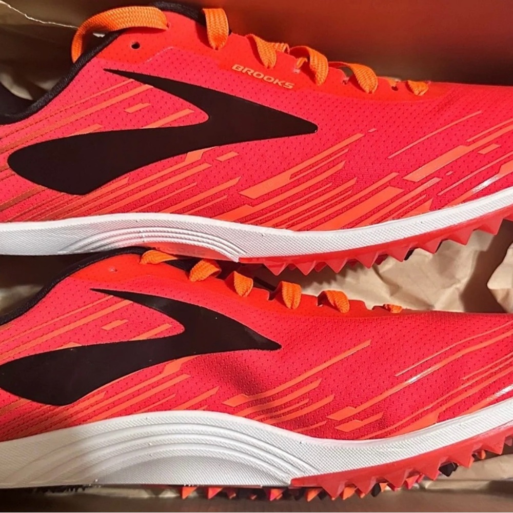 Brooks MACH 18 XC Cross Country NWB Size 11.5